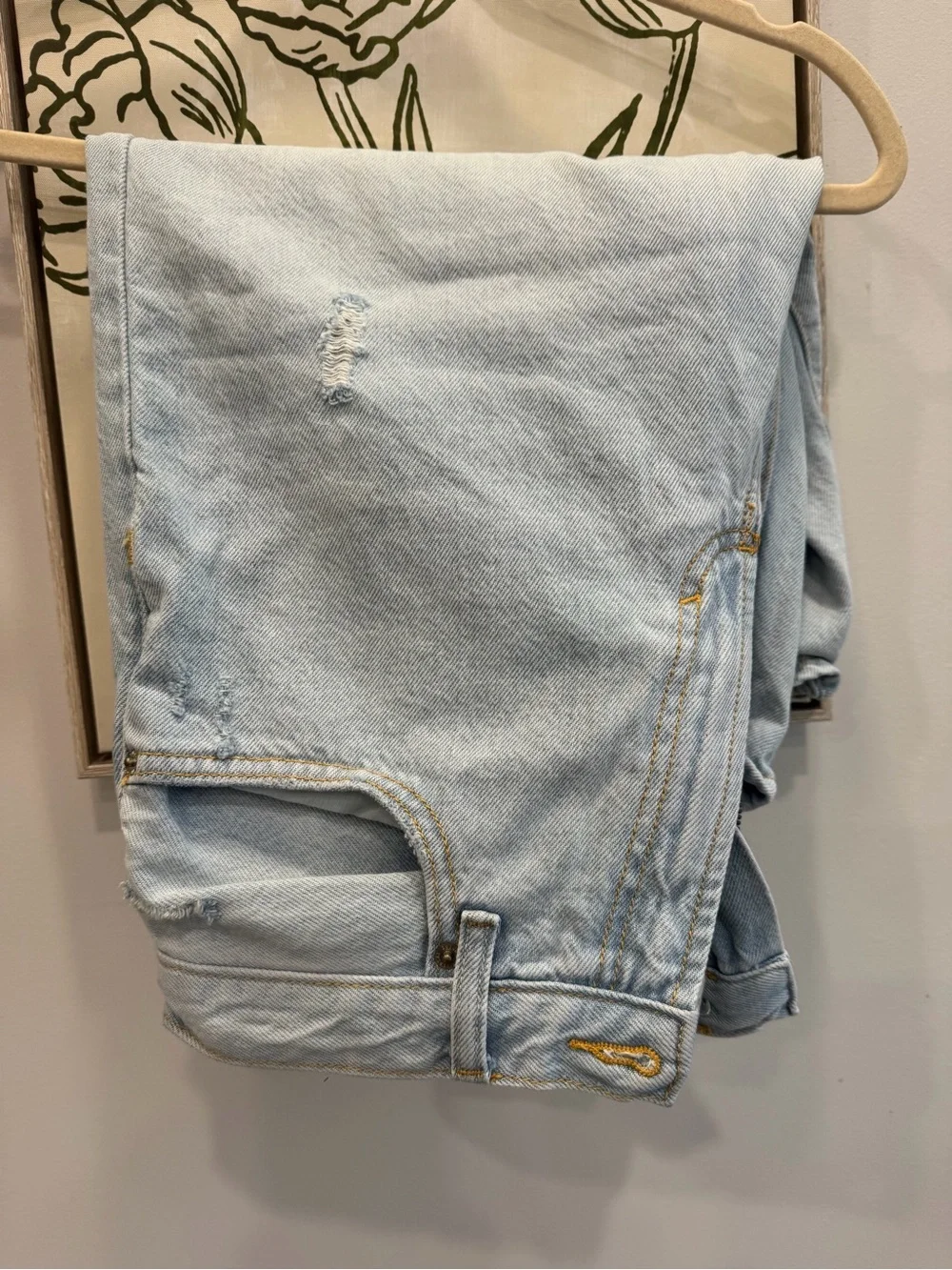 Universal Thread Light Wash Distressed Denim Long Shorts High-Rise Women’s 10/R
